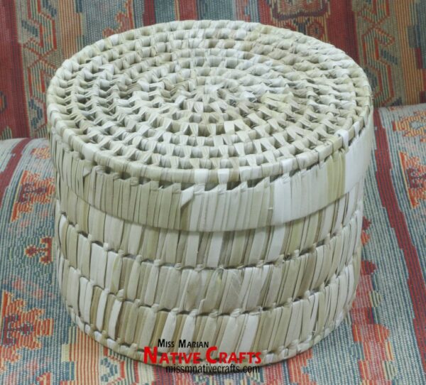 Lauhala Round KNOT Basket