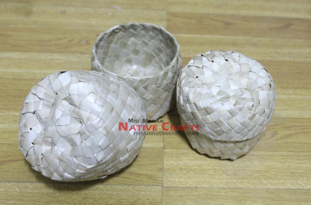 Leaf Boxes Lauhala Baskets / Palm Leaf Boxes - Lauhala Palm Leaves Crafts | Bird ...