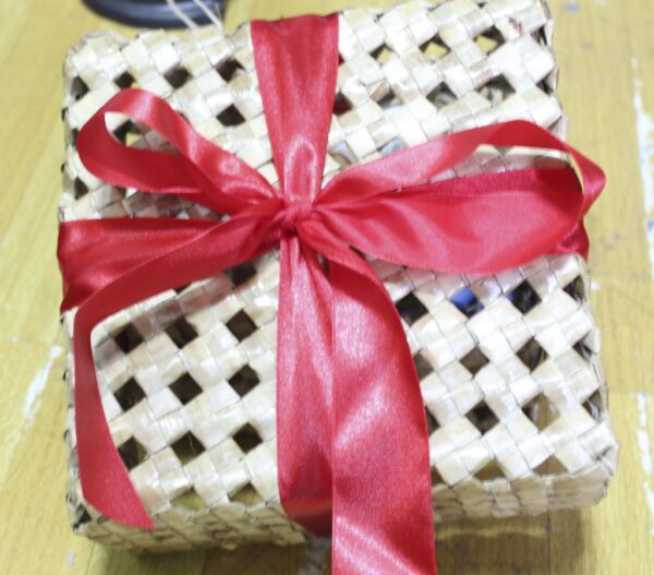 Lauhala gift box