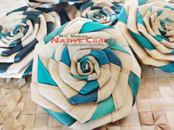 3 inches Lauhala Colored Roses